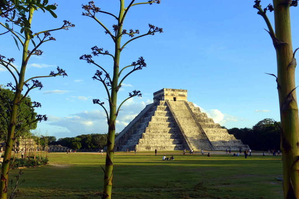 Chichén Itzá - Reisebericht über unsere Rundreise auf der Halbinsel Yucatán inklusive Campeche und Quintana Roo. Speziell für Backpacker in Mexiko und Rundreisen im Yucatán