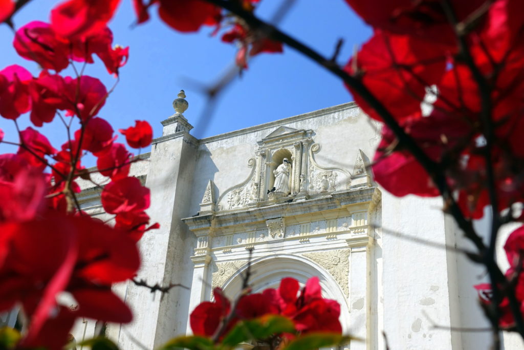 Backpacking in Guatemala - Guatemala Reiseroute & Sehenswürdigkeiten - wunderschönen Kolonialbauten und Kirchen in Antigua Guatemala