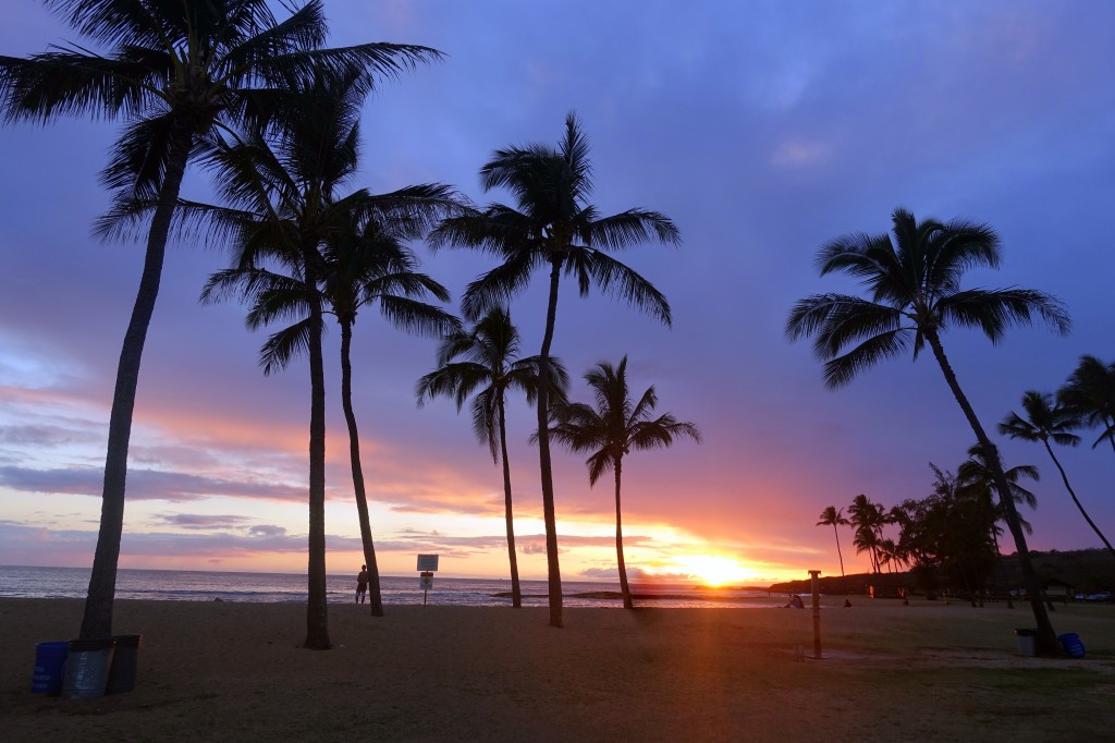 Sehenswürdigkeiten auf Kauai, Hawaii - Salt Pond Beach Park bei Sonnenuntergang