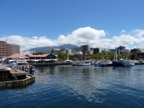 Sightseeing & Sehenswürdigkeiten in Hobart auf deiner Tasmanien-Rundreise: die Waterfront 